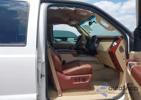 2013 Ford F-250 Lariat from USA, damaged, VIN 1FT7W2BT9DEA67253